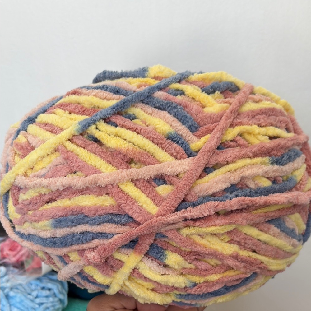 Multicolor soft blanket  Yarn